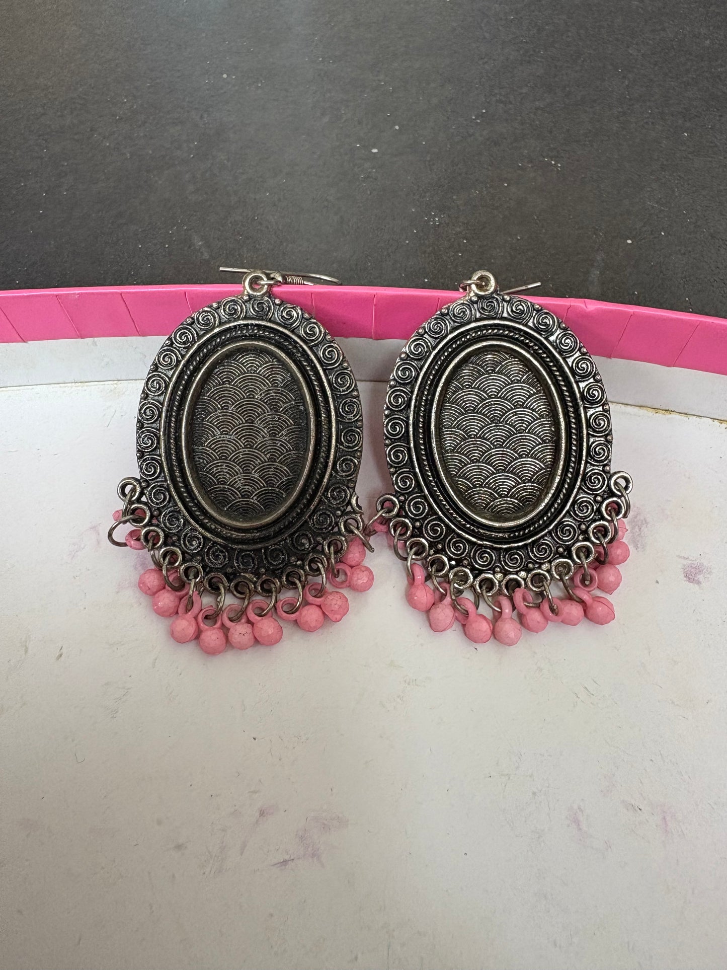 Pink drops with metal plate classic earrings
