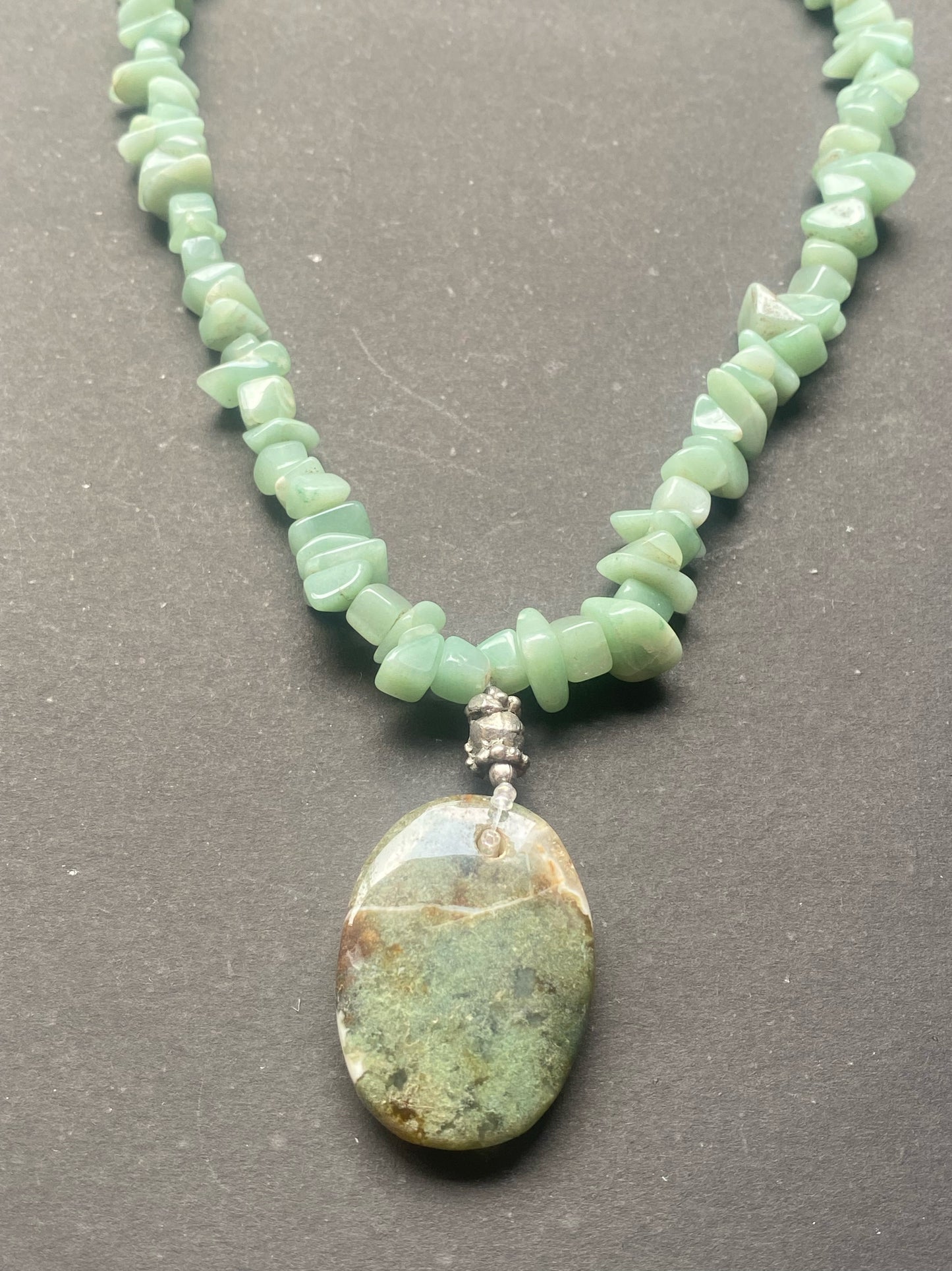 Green Gemstone Chip Necklace with Natural Stone Pendant