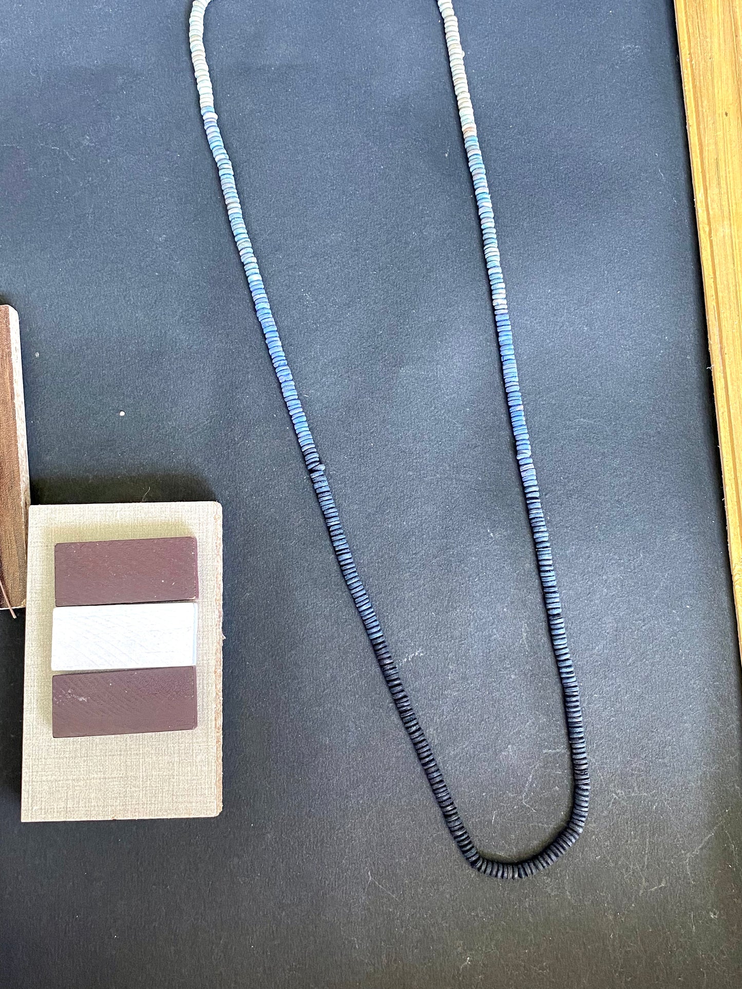 Single-Strand Ombré Heishi Bead Necklace