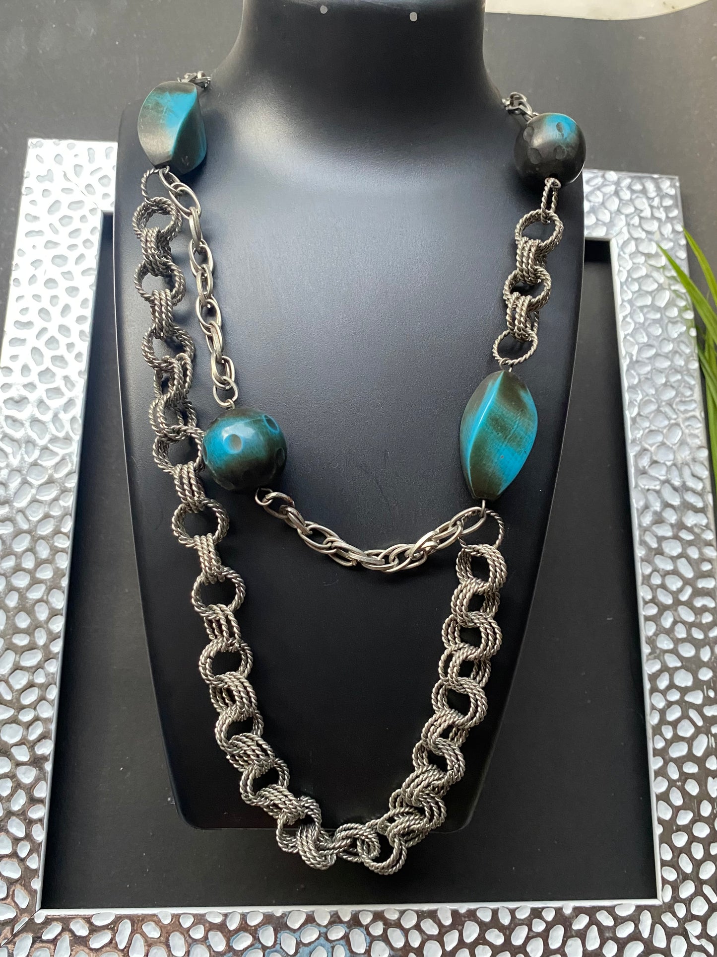 Teal Accent Chunky Chain Statement Necklace