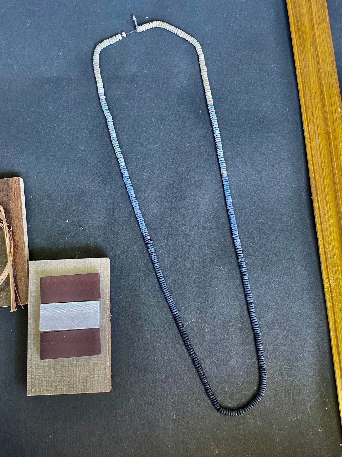 Single-Strand Ombré Heishi Bead Necklace