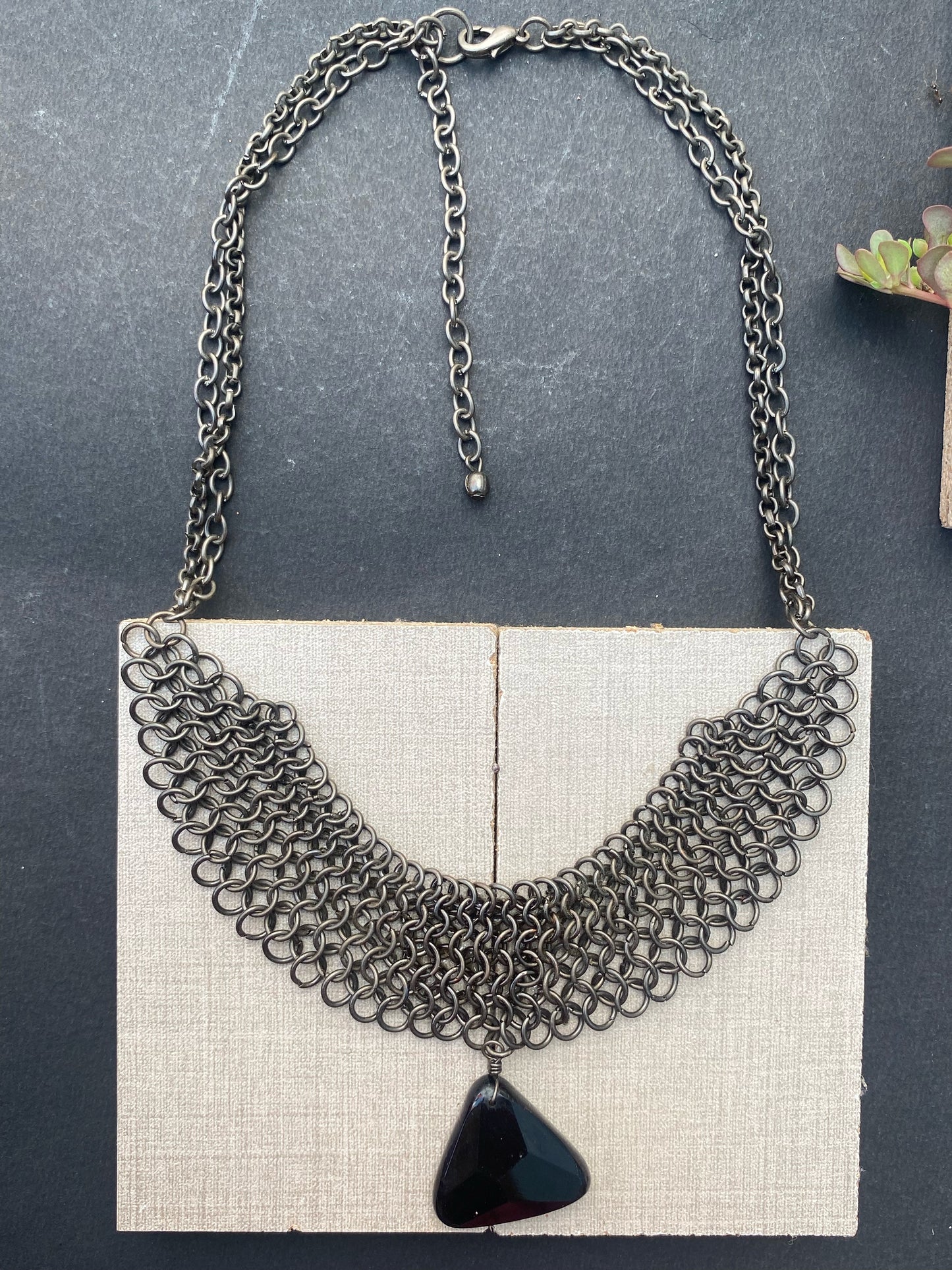 Midnight Armor Chainmail Choker