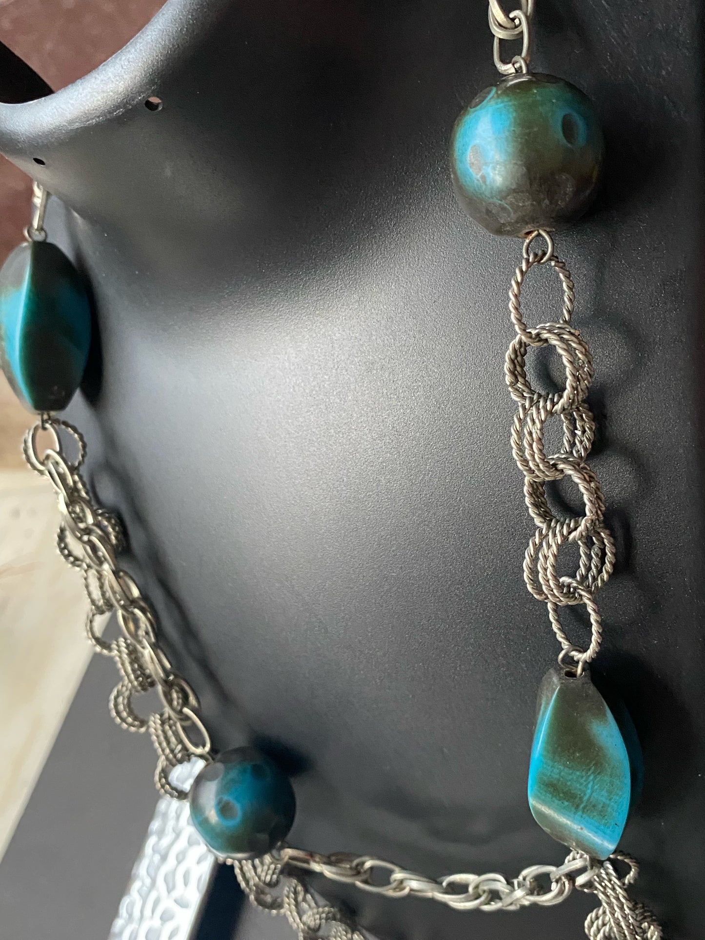 Teal Accent Chunky Chain Statement Necklace