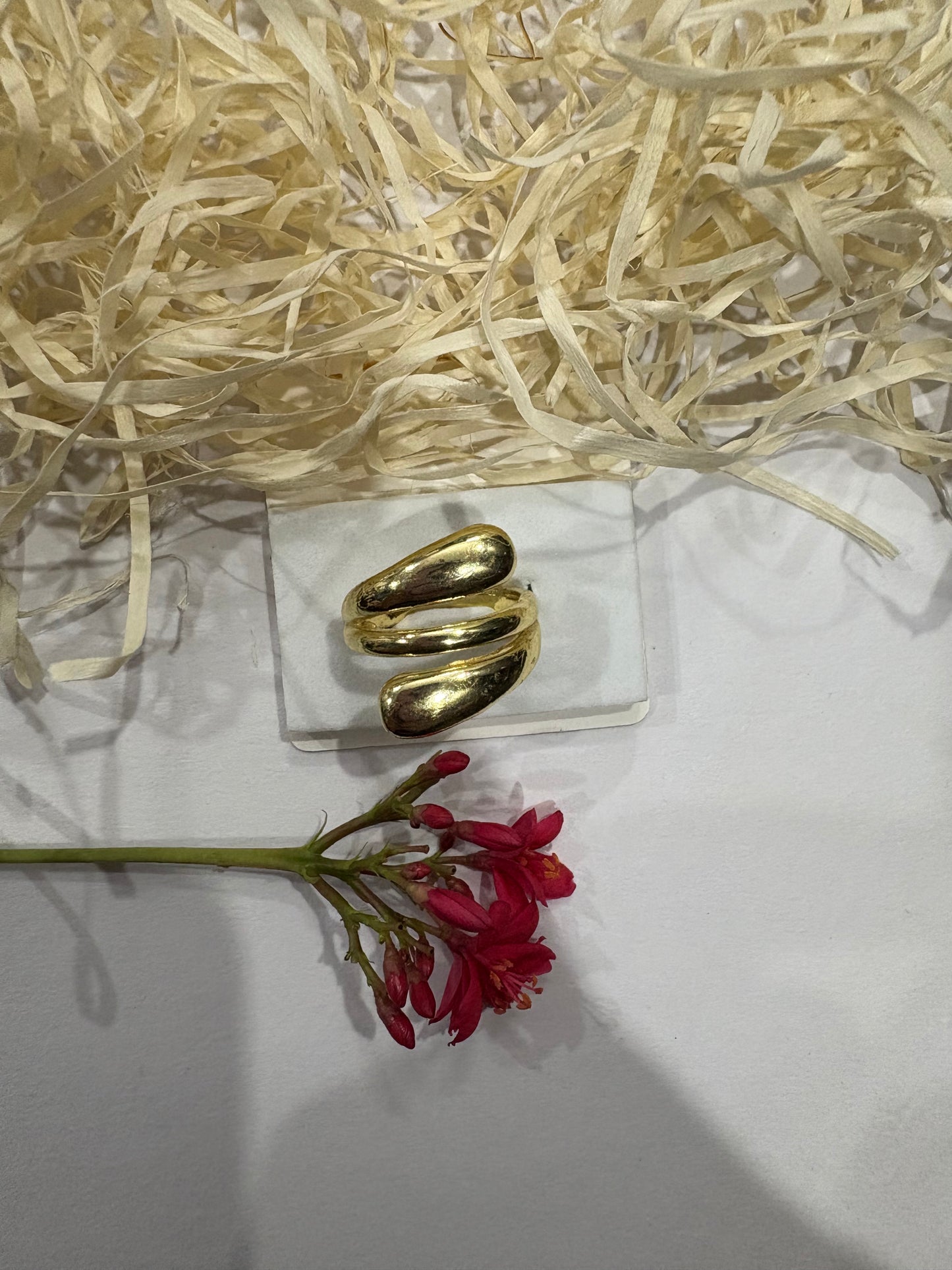 Gold Wrap Statement Ring ✨