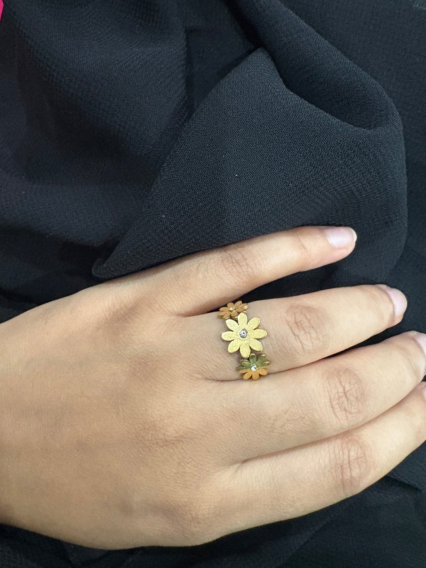 Golden Daisy Flower Ring with Crystal Accents