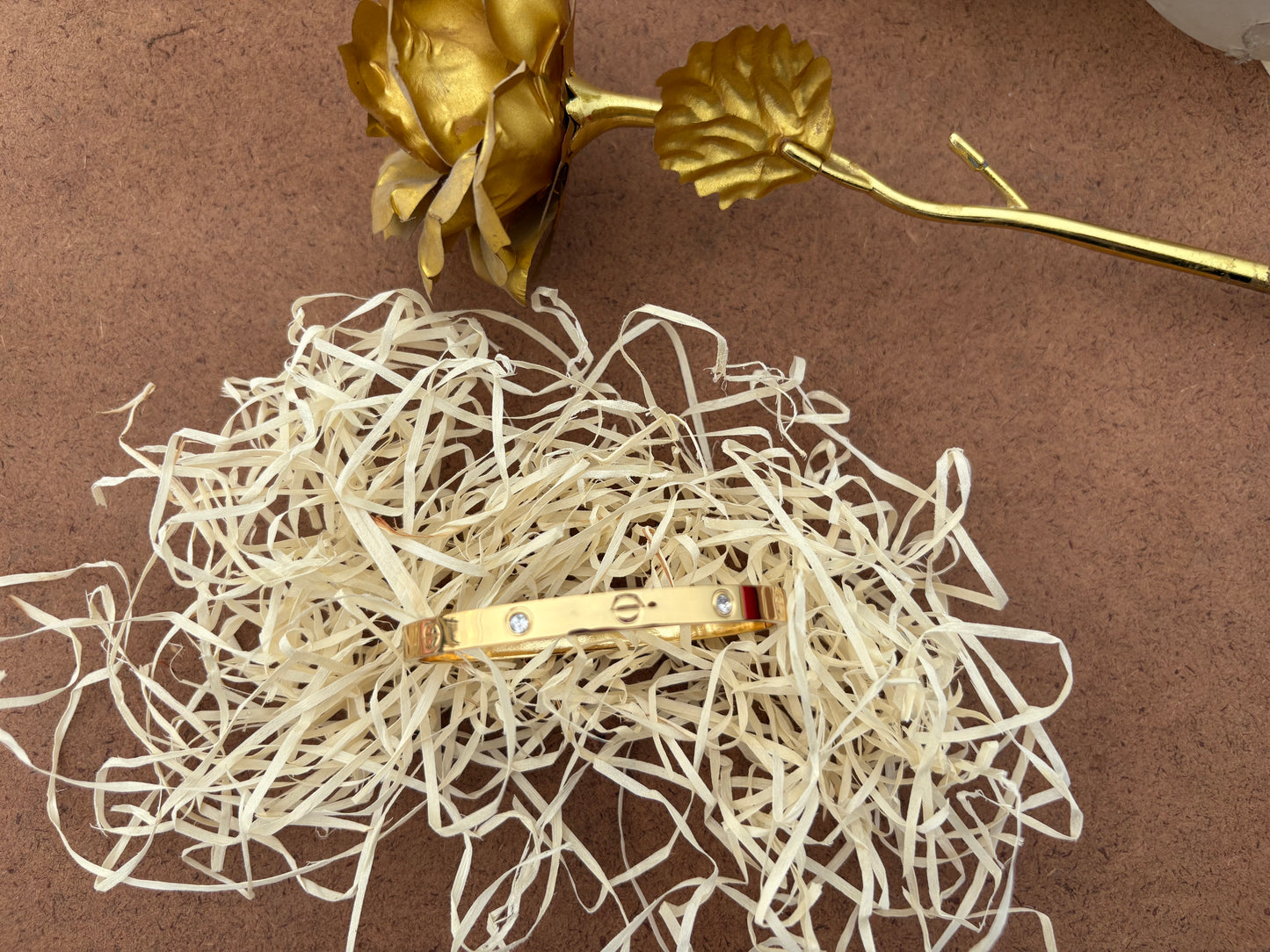 luxury-inspired gold bangle
