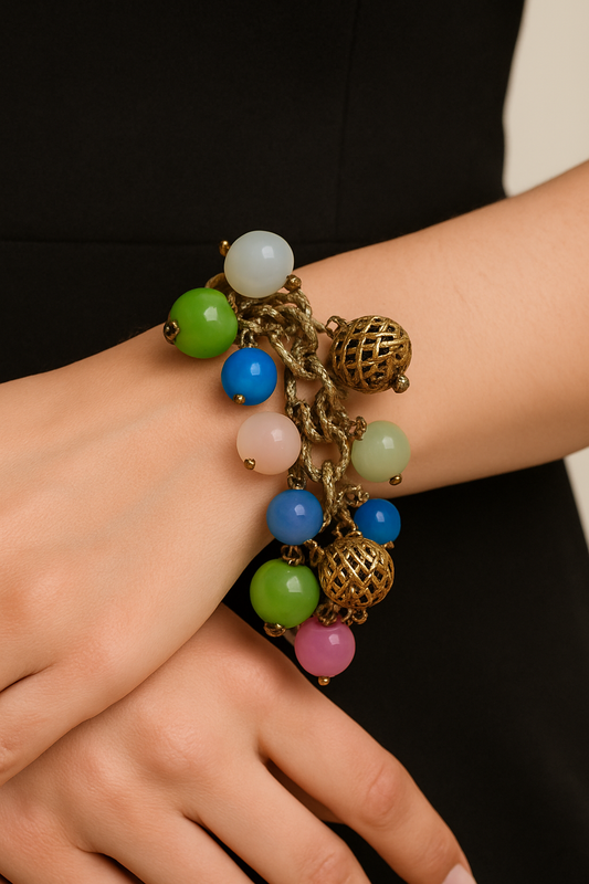 Vintage Charm Cluster Bracelet – Multicolor Beads