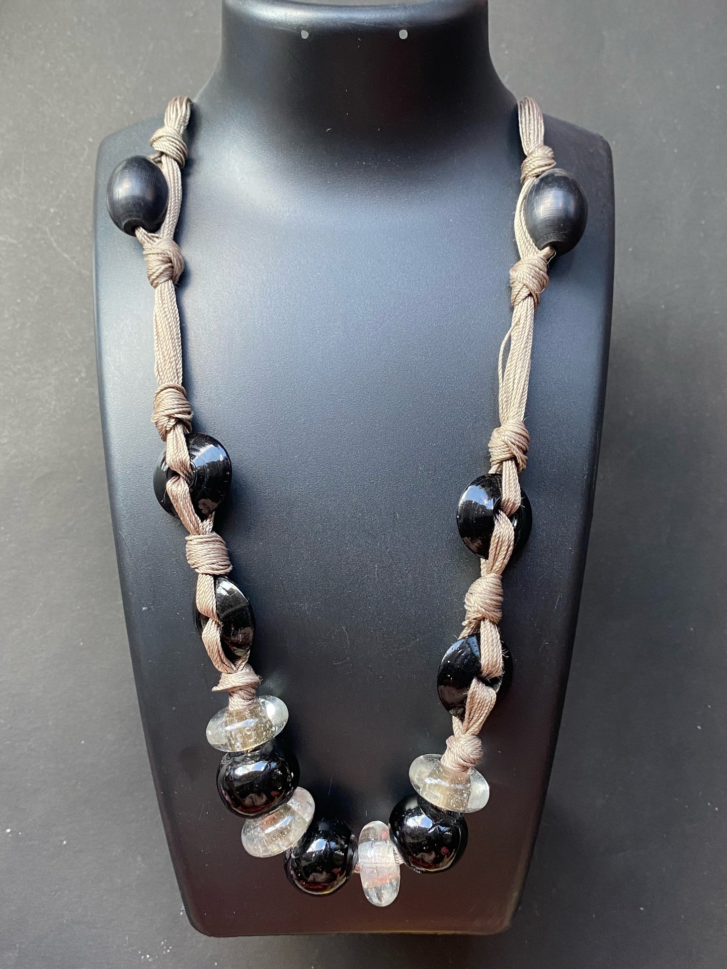 Hand-Knotted Earthstone Bead Necklace – Rustic Elegance