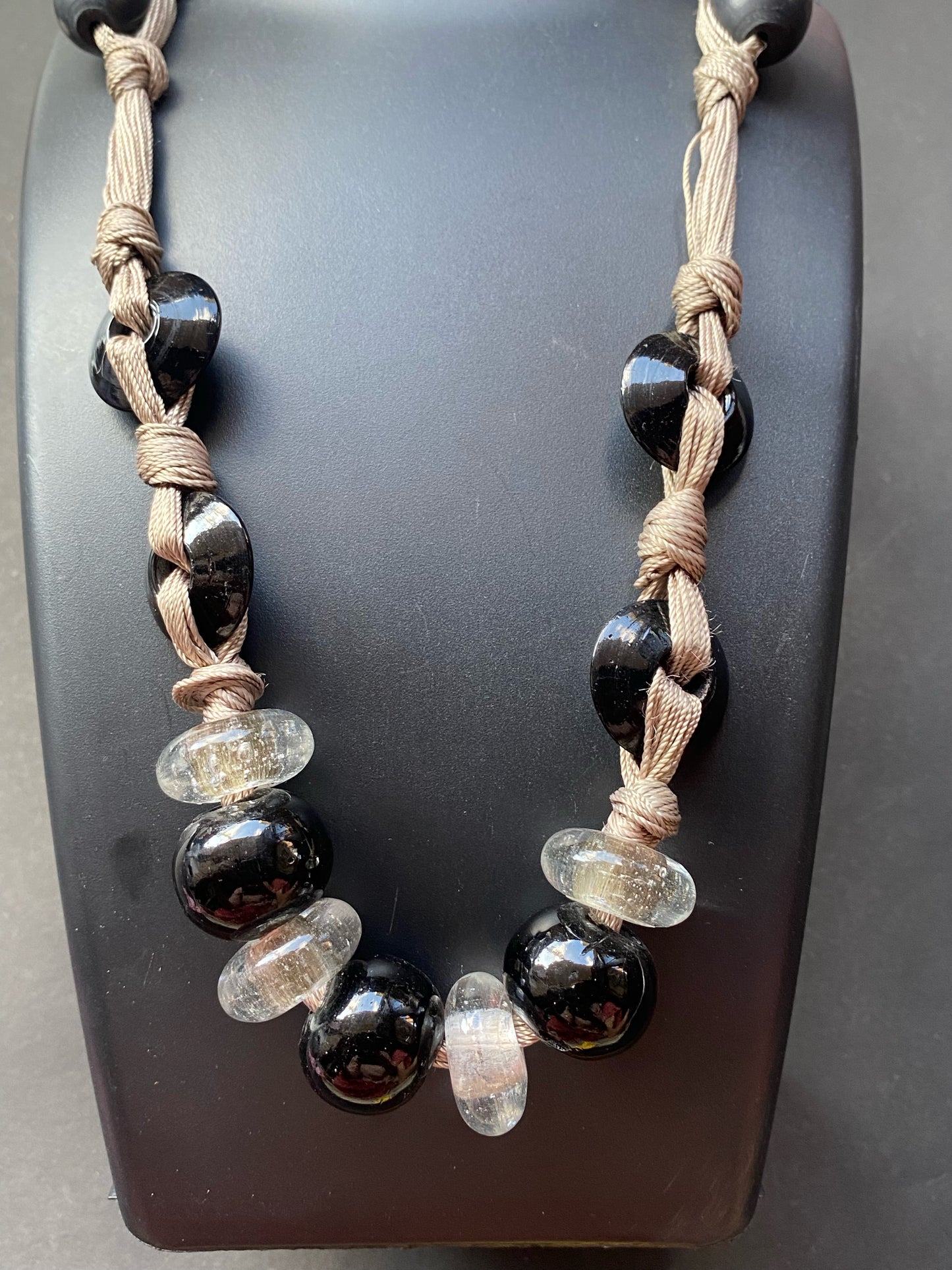 Hand-Knotted Earthstone Bead Necklace – Rustic Elegance